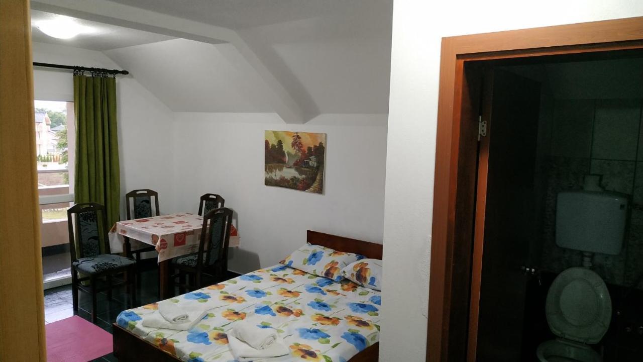Apartamento Srebrna Nit Veliko Gradište Exterior foto