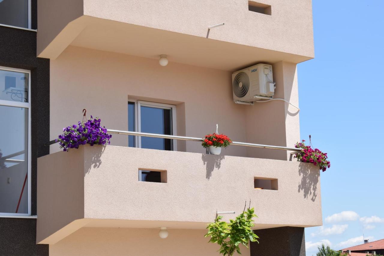 Apartamento Srebrna Nit Veliko Gradište Exterior foto